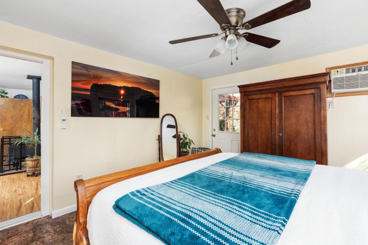 Views, Hot Tub, Outdoor Shower, 15M From Sequoia Трі-Риверс Екстер'єр фото